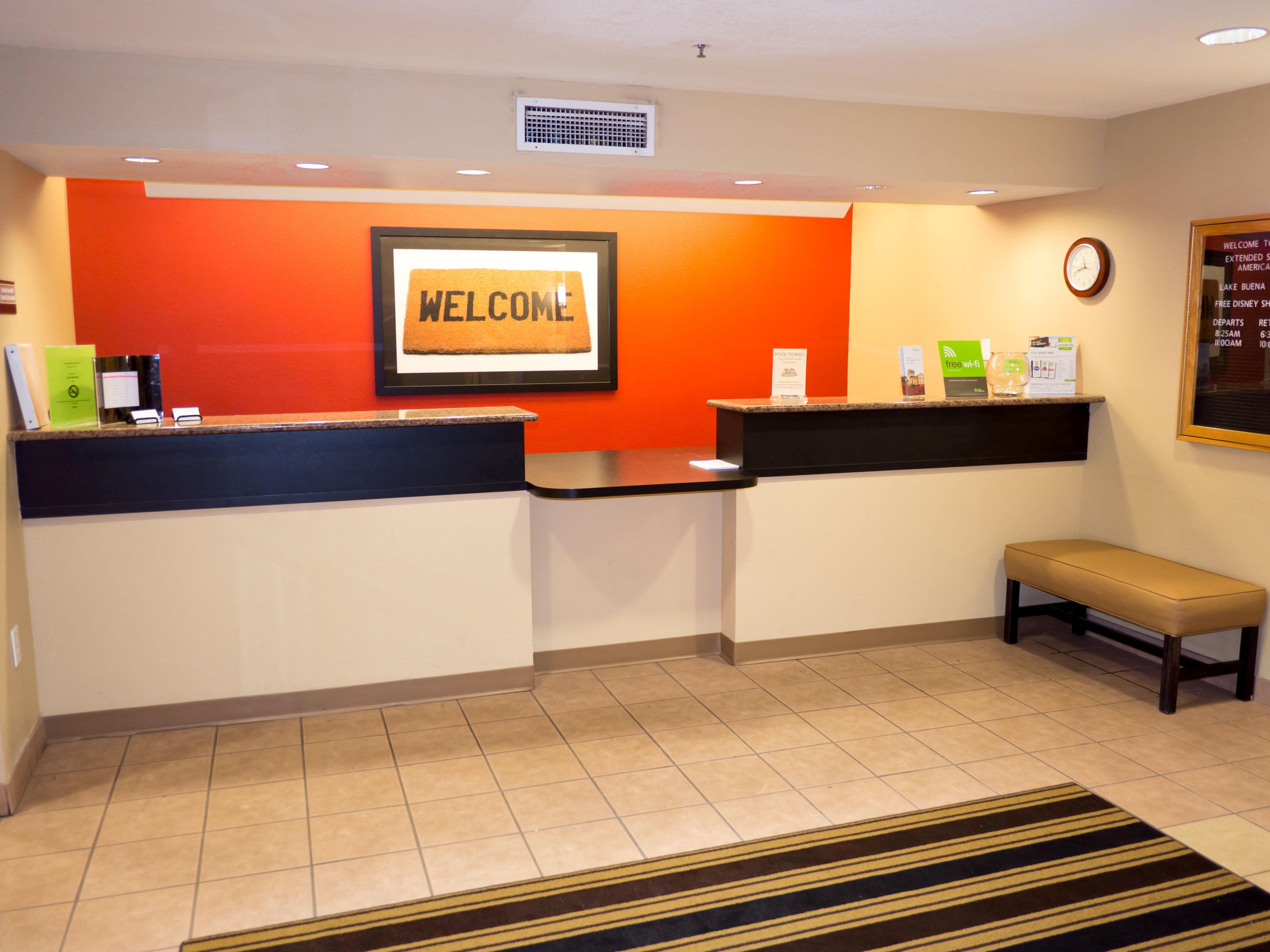 Extended Stay America Suites - Orlando - Convention Center - Universal Blvd Williamsburg Екстериор снимка