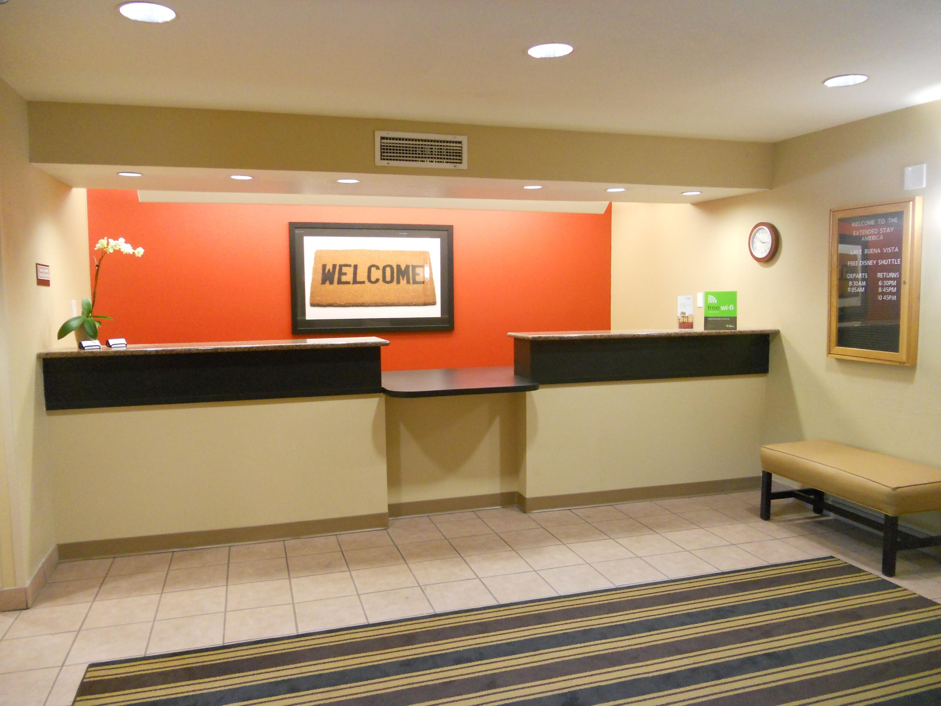 Extended Stay America Suites - Orlando - Convention Center - Universal Blvd Williamsburg Екстериор снимка